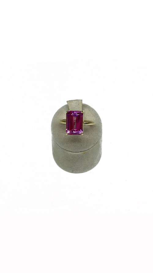 ANELLO IN ORO CON KUNZITE ROSA - immagine 3